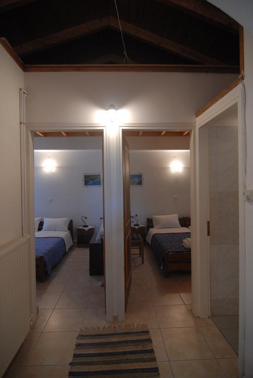 Villa Frias Asprogerakata Phòng bức ảnh