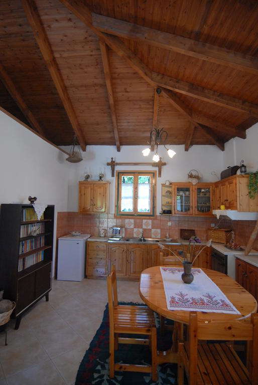 Villa Frias Asprogerakata Phòng bức ảnh