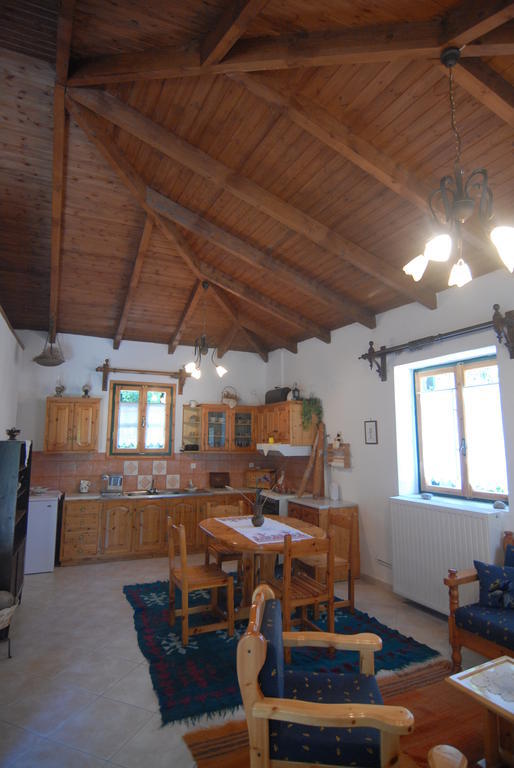 Villa Frias Asprogerakata Phòng bức ảnh